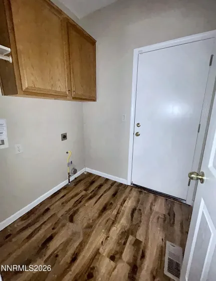 6952 Cinnamon, Sparks, Nevada 89436, 3 Bedrooms Bedrooms, ,2 BathroomsBathrooms,Residential,Residential,Cinnamon,0,260013583