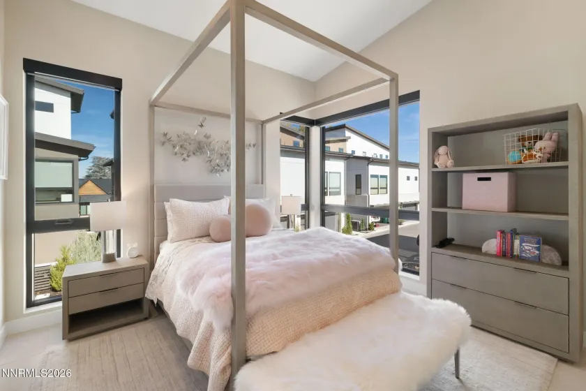 Secondary ensuite