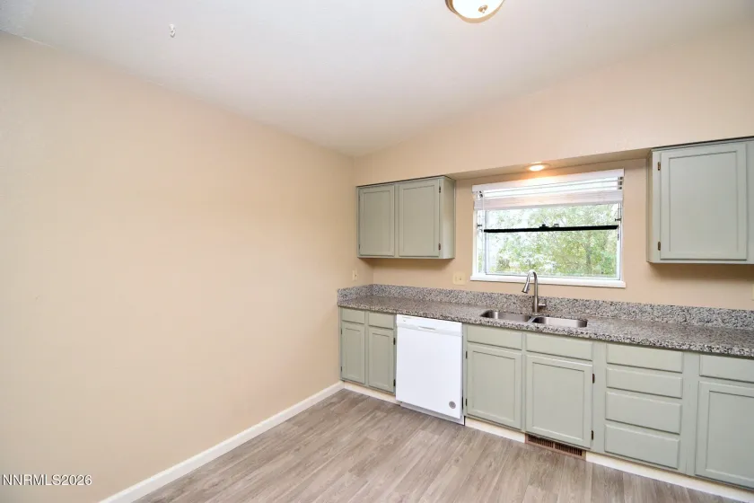 840 Atlas, Reno, Nevada 89512, 3 Bedrooms Bedrooms, ,2 BathroomsBathrooms,Residential,Residential,Atlas,0,260013617