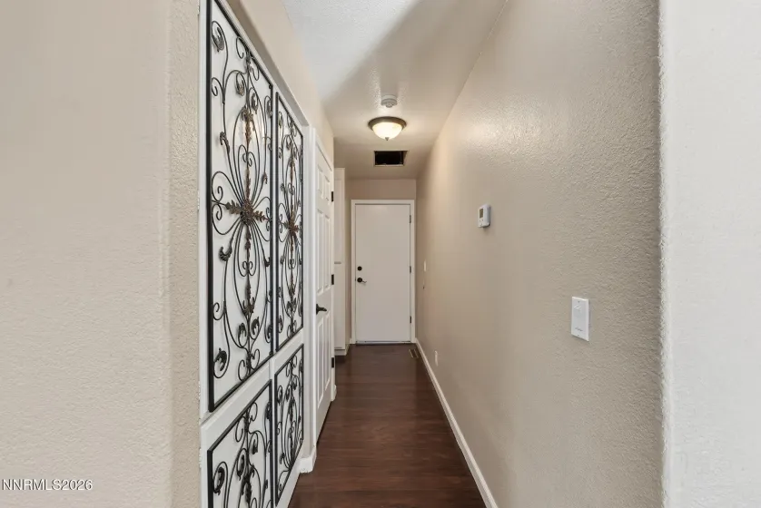 860 Swaledale, Reno, Nevada 89511, 3 Bedrooms Bedrooms, ,3 BathroomsBathrooms,Residential,Residential,Swaledale,0,260013625