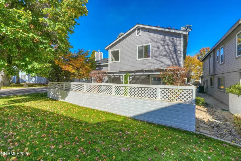 860 Swaledale, Reno, Nevada 89511, 3 Bedrooms Bedrooms, ,3 BathroomsBathrooms,Residential,Residential,Swaledale,0,260013625