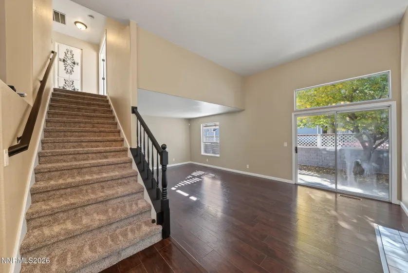 860 Swaledale, Reno, Nevada 89511, 3 Bedrooms Bedrooms, ,3 BathroomsBathrooms,Residential,Residential,Swaledale,0,260013625