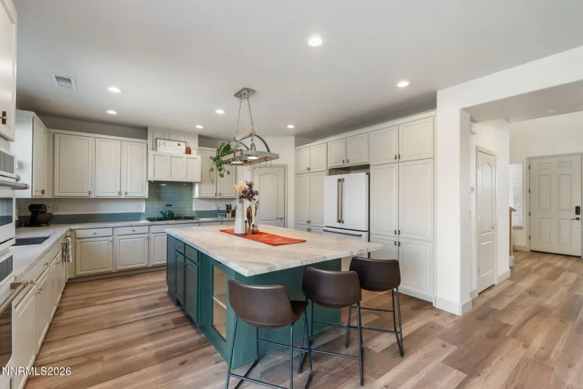 10050 Barrel Racer, Reno, Nevada 89521, 4 Bedrooms Bedrooms, ,3 BathroomsBathrooms,Residential,Residential,Barrel Racer,0,260013627