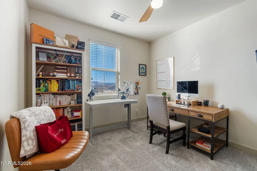 10050 Barrel Racer, Reno, Nevada 89521, 4 Bedrooms Bedrooms, ,3 BathroomsBathrooms,Residential,Residential,Barrel Racer,0,260013627