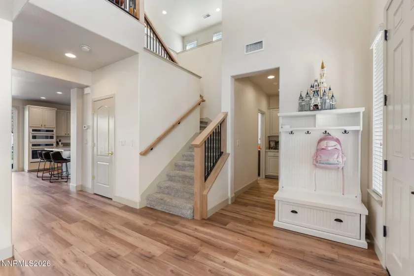 10050 Barrel Racer, Reno, Nevada 89521, 4 Bedrooms Bedrooms, ,3 BathroomsBathrooms,Residential,Residential,Barrel Racer,0,260013627