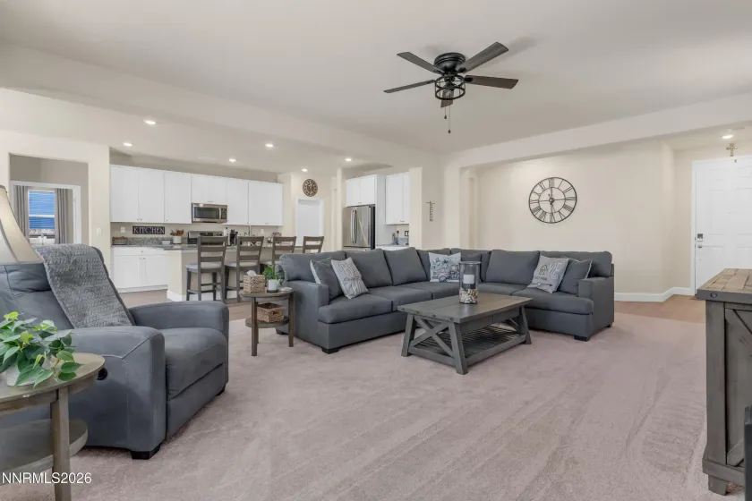 823 Wild Daisy, Minden, Nevada 89423, 4 Bedrooms Bedrooms, ,3 BathroomsBathrooms,Residential,Residential,Wild Daisy,0,260013628