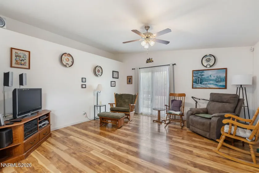 17198 Aquamarine, Reno, Nevada 89508, 3 Bedrooms Bedrooms, ,2 BathroomsBathrooms,Residential,Residential,Aquamarine,0,260013629