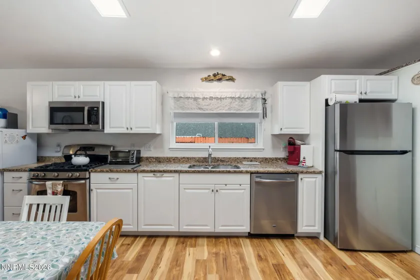 17198 Aquamarine, Reno, Nevada 89508, 3 Bedrooms Bedrooms, ,2 BathroomsBathrooms,Residential,Residential,Aquamarine,0,260013629