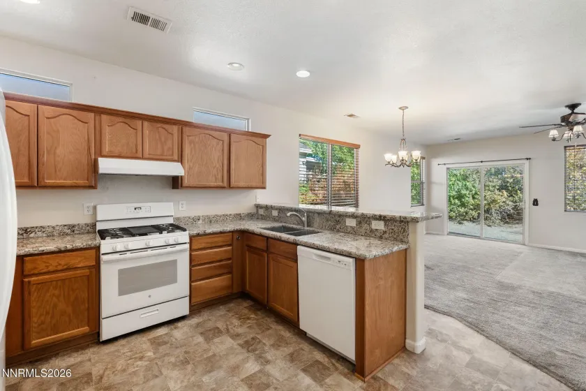 552 Sugarloaf, Dayton, Nevada 89403, 3 Bedrooms Bedrooms, ,2 BathroomsBathrooms,Residential,Residential,Sugarloaf,0,260013630