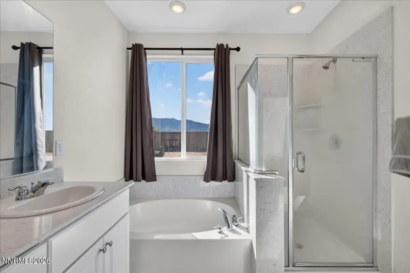 111 Oakmont, Dayton, Nevada 89403, 4 Bedrooms Bedrooms, ,2 BathroomsBathrooms,Residential,Residential,Oakmont,0,260013635