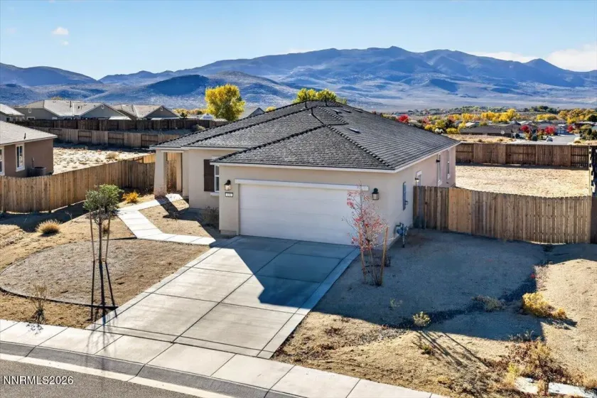 111 Oakmont, Dayton, Nevada 89403, 4 Bedrooms Bedrooms, ,2 BathroomsBathrooms,Residential,Residential,Oakmont,0,260013635