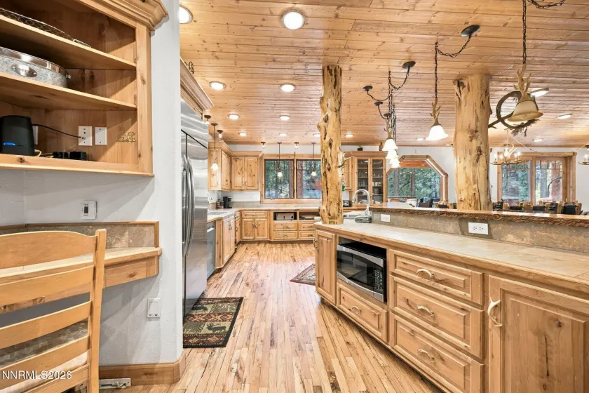 254 Pleasant, Stateline, Nevada 89449, 7 Bedrooms Bedrooms, ,5 BathroomsBathrooms,Residential,Residential,Pleasant,0,260013636