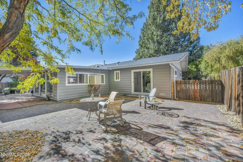 809 Sunset, Carson City, Nevada 89703, 3 Bedrooms Bedrooms, ,2 BathroomsBathrooms,Residential,Residential,Sunset,0,260013638