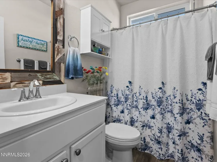 2550 Emerson, Fernley, Nevada 89408, 4 Bedrooms Bedrooms, ,2 BathroomsBathrooms,Residential,Residential,Emerson,0,260013640