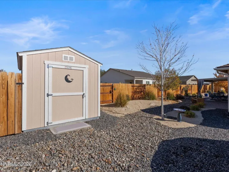 2550 Emerson, Fernley, Nevada 89408, 4 Bedrooms Bedrooms, ,2 BathroomsBathrooms,Residential,Residential,Emerson,0,260013640