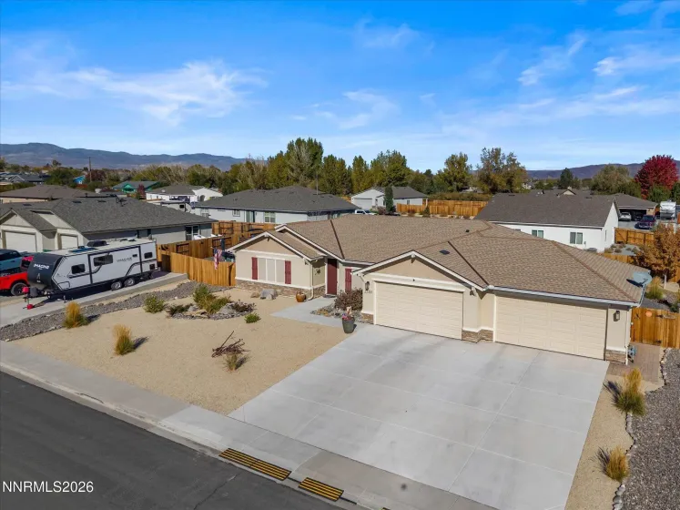 2550 Emerson, Fernley, Nevada 89408, 4 Bedrooms Bedrooms, ,2 BathroomsBathrooms,Residential,Residential,Emerson,0,260013640