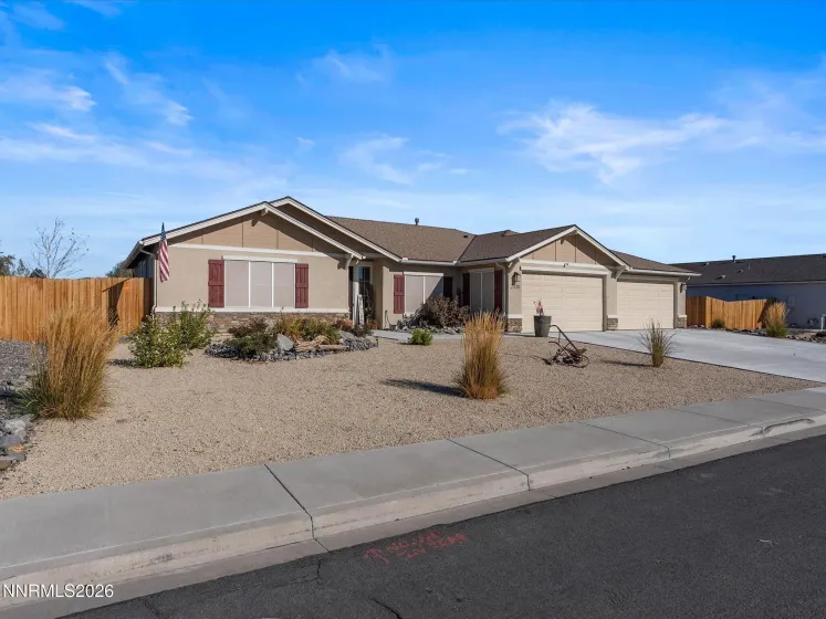 2550 Emerson, Fernley, Nevada 89408, 4 Bedrooms Bedrooms, ,2 BathroomsBathrooms,Residential,Residential,Emerson,0,260013640
