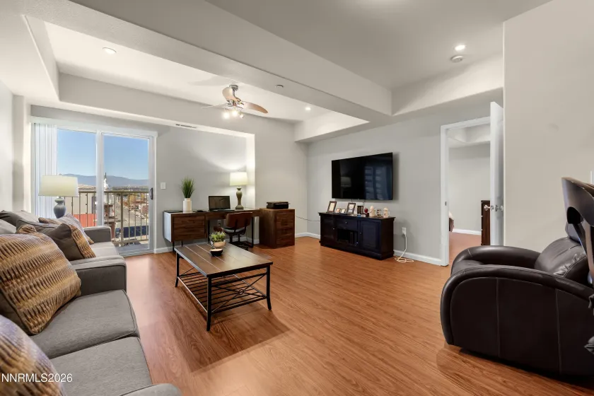 200 2nd, Reno, Nevada 89501, 1 Bedroom Bedrooms, ,1 BathroomBathrooms,Residential,Residential,2nd,0,260013646
