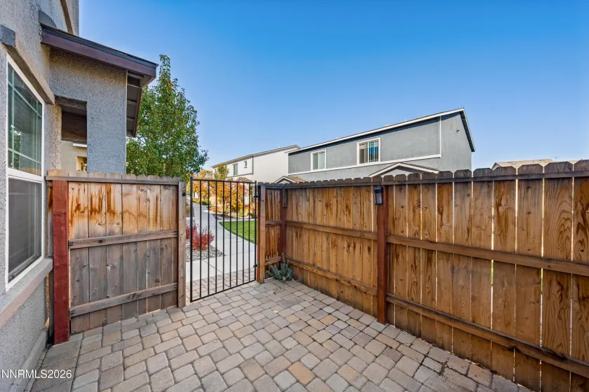 533 Autumn Breeze, Reno, Nevada 89511, 3 Bedrooms Bedrooms, ,3 BathroomsBathrooms,Residential,Residential,Autumn Breeze,0,260013651