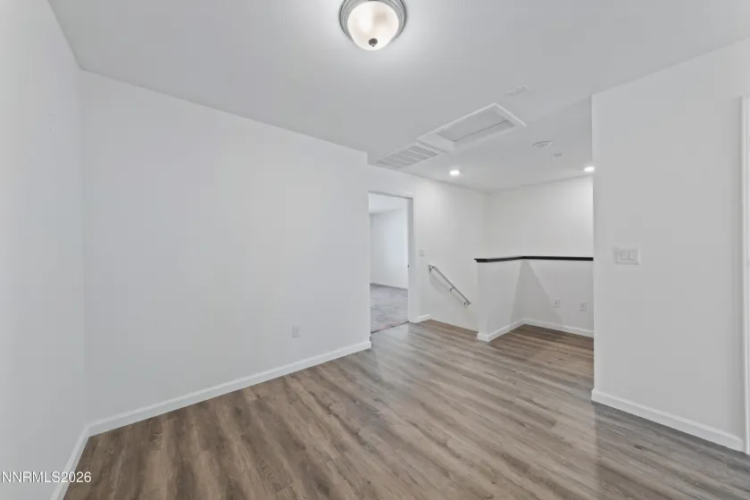 533 Autumn Breeze, Reno, Nevada 89511, 3 Bedrooms Bedrooms, ,3 BathroomsBathrooms,Residential,Residential,Autumn Breeze,0,260013651