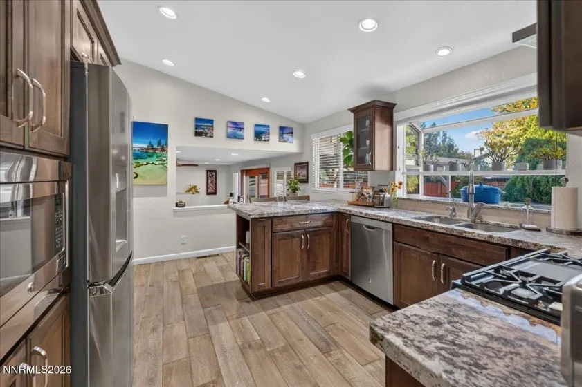 3523 Candelaria, Sparks, Nevada 89434, 4 Bedrooms Bedrooms, ,3 BathroomsBathrooms,Residential,Residential,Candelaria,0,260013653
