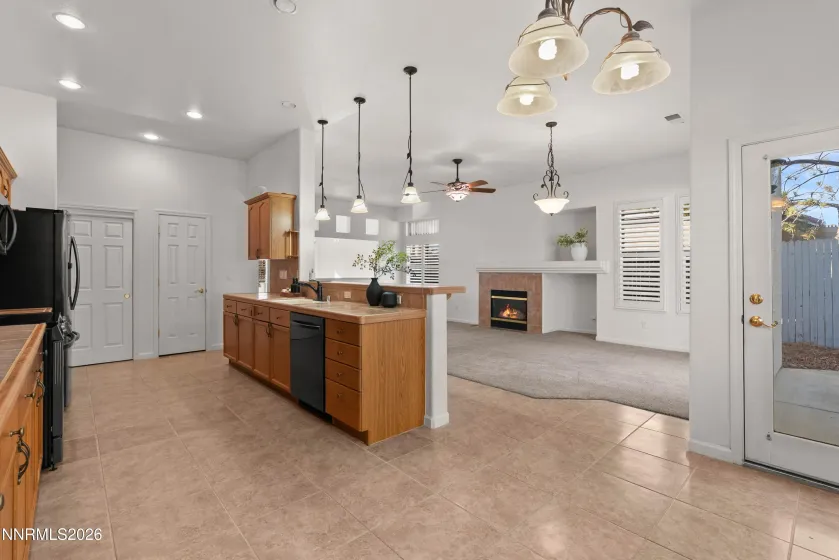 10130 Lucente, Reno, Nevada 89521, 4 Bedrooms Bedrooms, ,2 BathroomsBathrooms,Residential,Residential,Lucente,0,260013656