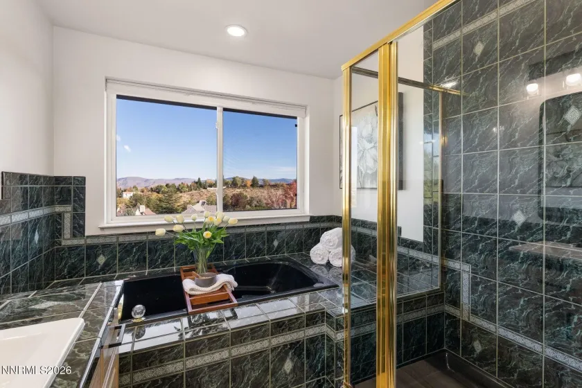 3240 Marthiam, Reno, Nevada 89509, 5 Bedrooms Bedrooms, ,4 BathroomsBathrooms,Residential,Residential,Marthiam,0,260013658