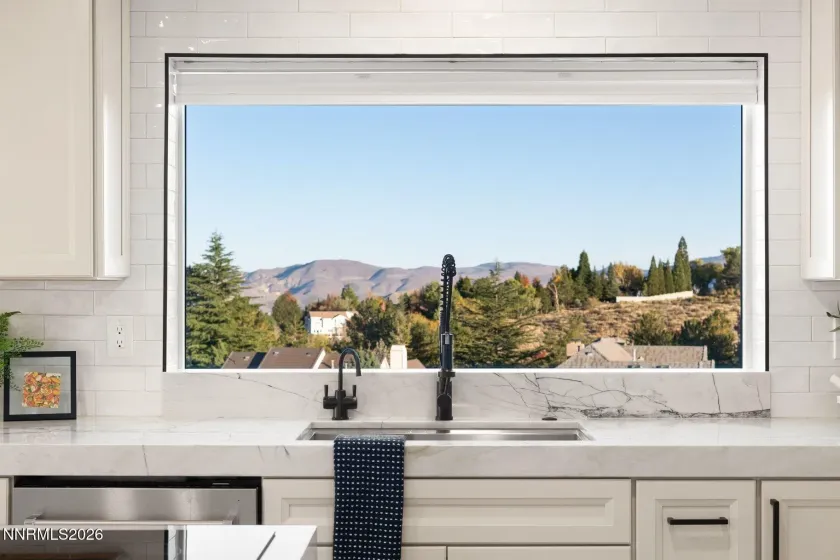 3240 Marthiam, Reno, Nevada 89509, 5 Bedrooms Bedrooms, ,4 BathroomsBathrooms,Residential,Residential,Marthiam,0,260013658