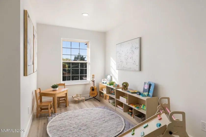 3240 Marthiam, Reno, Nevada 89509, 5 Bedrooms Bedrooms, ,4 BathroomsBathrooms,Residential,Residential,Marthiam,0,260013658