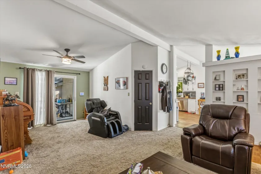 98 Ave De La Bleu De Clair, Sparks, Nevada 89434, 2 Bedrooms Bedrooms, ,2 BathroomsBathrooms,Residential,Residential,Ave De La Bleu De Clair,0,260013659