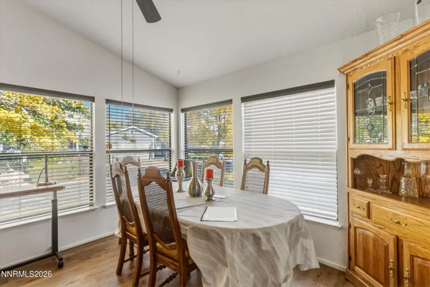 98 Ave De La Bleu De Clair, Sparks, Nevada 89434, 2 Bedrooms Bedrooms, ,2 BathroomsBathrooms,Residential,Residential,Ave De La Bleu De Clair,0,260013659
