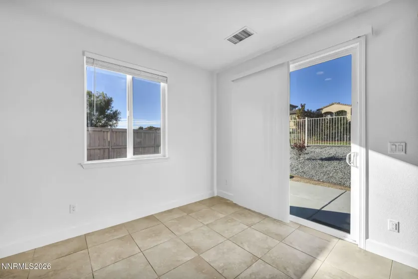 10591 Circle Oaks, Reno, Nevada 89521, 4 Bedrooms Bedrooms, ,2 BathroomsBathrooms,Residential,Residential,Circle Oaks,0,260013660