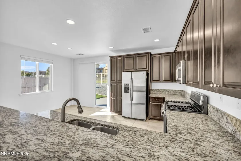 10591 Circle Oaks, Reno, Nevada 89521, 4 Bedrooms Bedrooms, ,2 BathroomsBathrooms,Residential,Residential,Circle Oaks,0,260013660