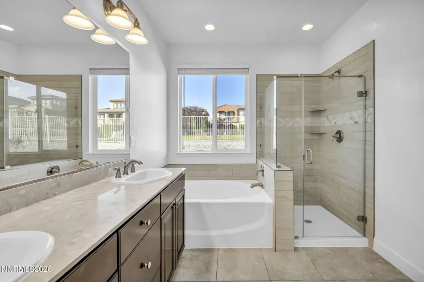 10591 Circle Oaks, Reno, Nevada 89521, 4 Bedrooms Bedrooms, ,2 BathroomsBathrooms,Residential,Residential,Circle Oaks,0,260013660