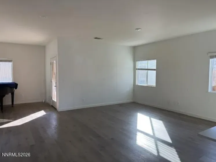 1623 Summerwind, Fernley, Nevada 89408, 3 Bedrooms Bedrooms, ,2 BathroomsBathrooms,Residential,Residential,Summerwind,0,260013661