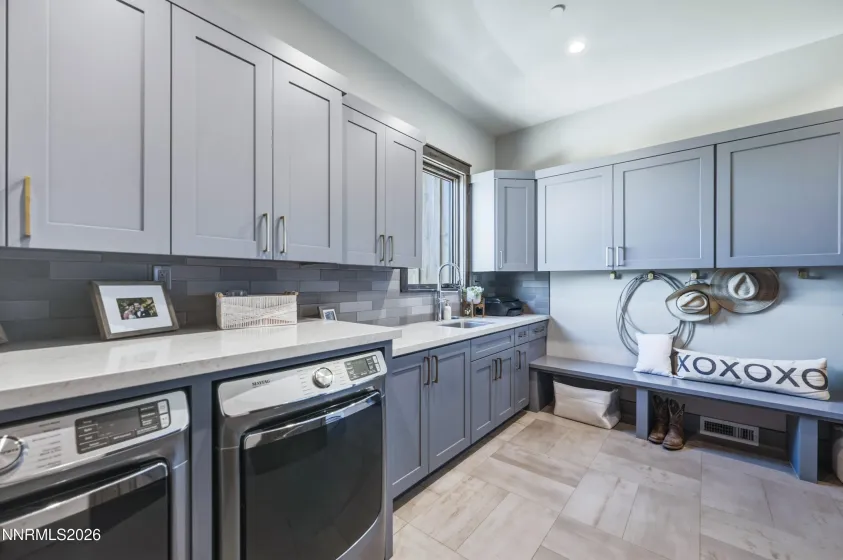3447 Alura, Carson City, Nevada 89705, 4 Bedrooms Bedrooms, ,5 BathroomsBathrooms,Residential,Residential,Alura,0,260013665