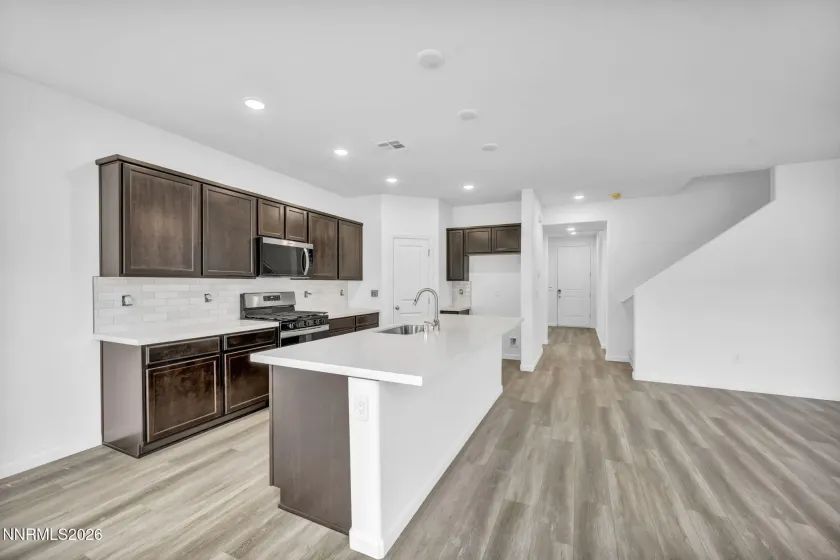 660 Patrician, Reno, Nevada 89506, 3 Bedrooms Bedrooms, ,3 BathroomsBathrooms,Residential,Residential,Patrician,0,260013666