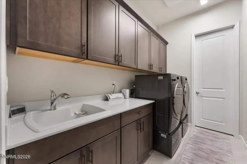 2440 Kates Bridge, Reno, Nevada 89521, 2 Bedrooms Bedrooms, ,3 BathroomsBathrooms,Residential,Residential,Kates Bridge,0,260013673