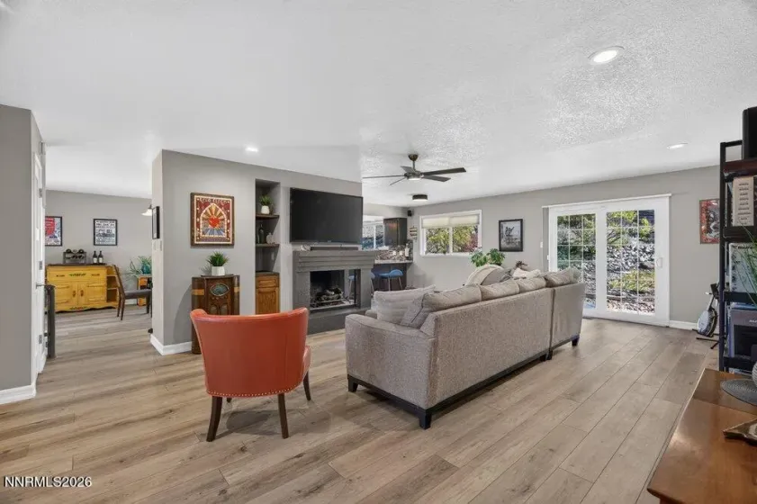 3860 Tannenbaum, Reno, Nevada 89509, 3 Bedrooms Bedrooms, ,2 BathroomsBathrooms,Residential,Residential,Tannenbaum,0,260013679
