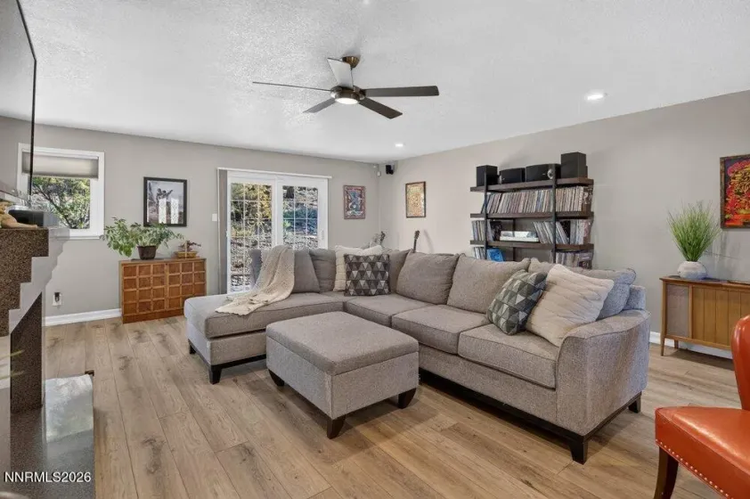 3860 Tannenbaum, Reno, Nevada 89509, 3 Bedrooms Bedrooms, ,2 BathroomsBathrooms,Residential,Residential,Tannenbaum,0,260013679