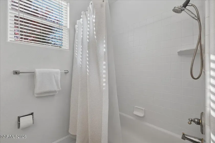 2746 Sky Horse, Reno, Nevada 89511, 3 Bedrooms Bedrooms, ,2 BathroomsBathrooms,Residential,Residential,Sky Horse,0,260013682