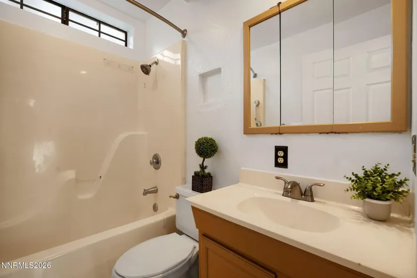 8792 Salmon, Kings Beach, California 96143, 1 Bedroom Bedrooms, ,1 BathroomBathrooms,Residential,Residential,Salmon,0,260013687