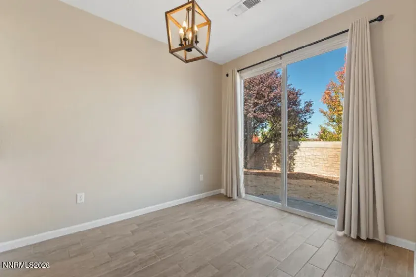2400 Dodge, Sparks, Nevada 89436, 3 Bedrooms Bedrooms, ,2 BathroomsBathrooms,Residential,Residential,Dodge,0,260013689