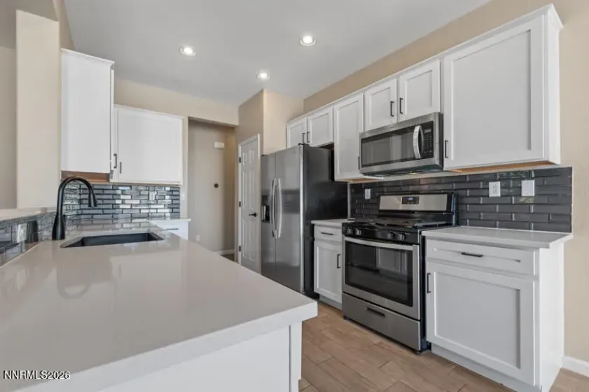 2400 Dodge, Sparks, Nevada 89436, 3 Bedrooms Bedrooms, ,2 BathroomsBathrooms,Residential,Residential,Dodge,0,260013689