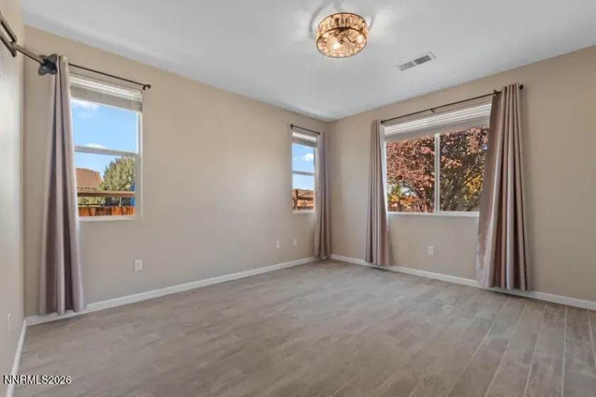 2400 Dodge, Sparks, Nevada 89436, 3 Bedrooms Bedrooms, ,2 BathroomsBathrooms,Residential,Residential,Dodge,0,260013689