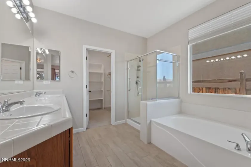 2400 Dodge, Sparks, Nevada 89436, 3 Bedrooms Bedrooms, ,2 BathroomsBathrooms,Residential,Residential,Dodge,0,260013689