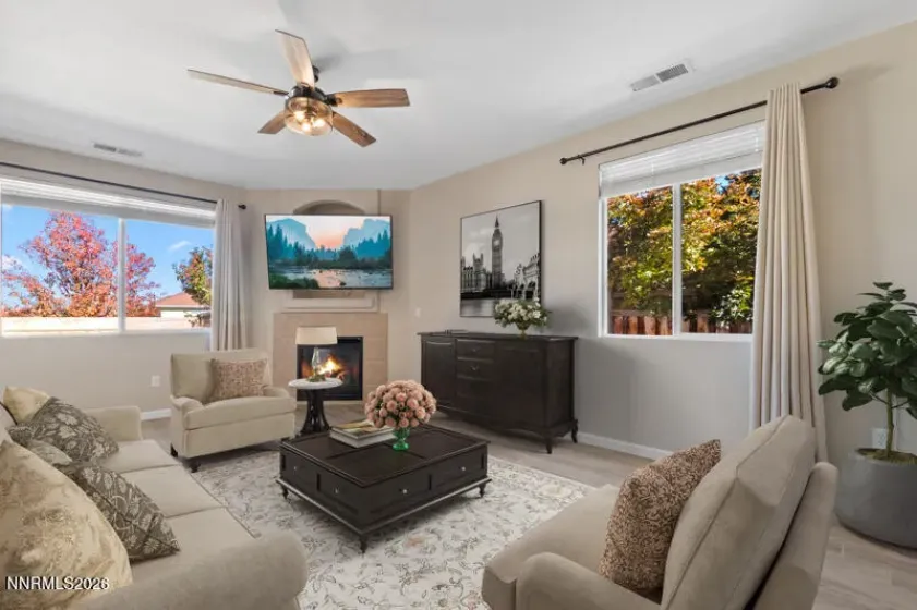 2400 Dodge, Sparks, Nevada 89436, 3 Bedrooms Bedrooms, ,2 BathroomsBathrooms,Residential,Residential,Dodge,0,260013689
