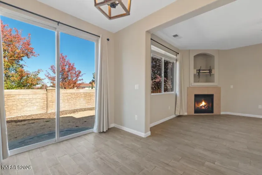 2400 Dodge, Sparks, Nevada 89436, 3 Bedrooms Bedrooms, ,2 BathroomsBathrooms,Residential,Residential,Dodge,0,260013689