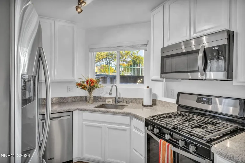 2625 Sunny Slope, Sparks, Nevada 89434, 2 Bedrooms Bedrooms, ,2 BathroomsBathrooms,Residential,Residential,Sunny Slope,0,260013690