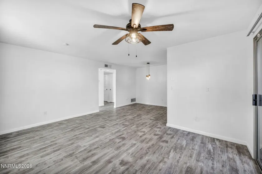 2625 Sunny Slope, Sparks, Nevada 89434, 2 Bedrooms Bedrooms, ,2 BathroomsBathrooms,Residential,Residential,Sunny Slope,0,260013690